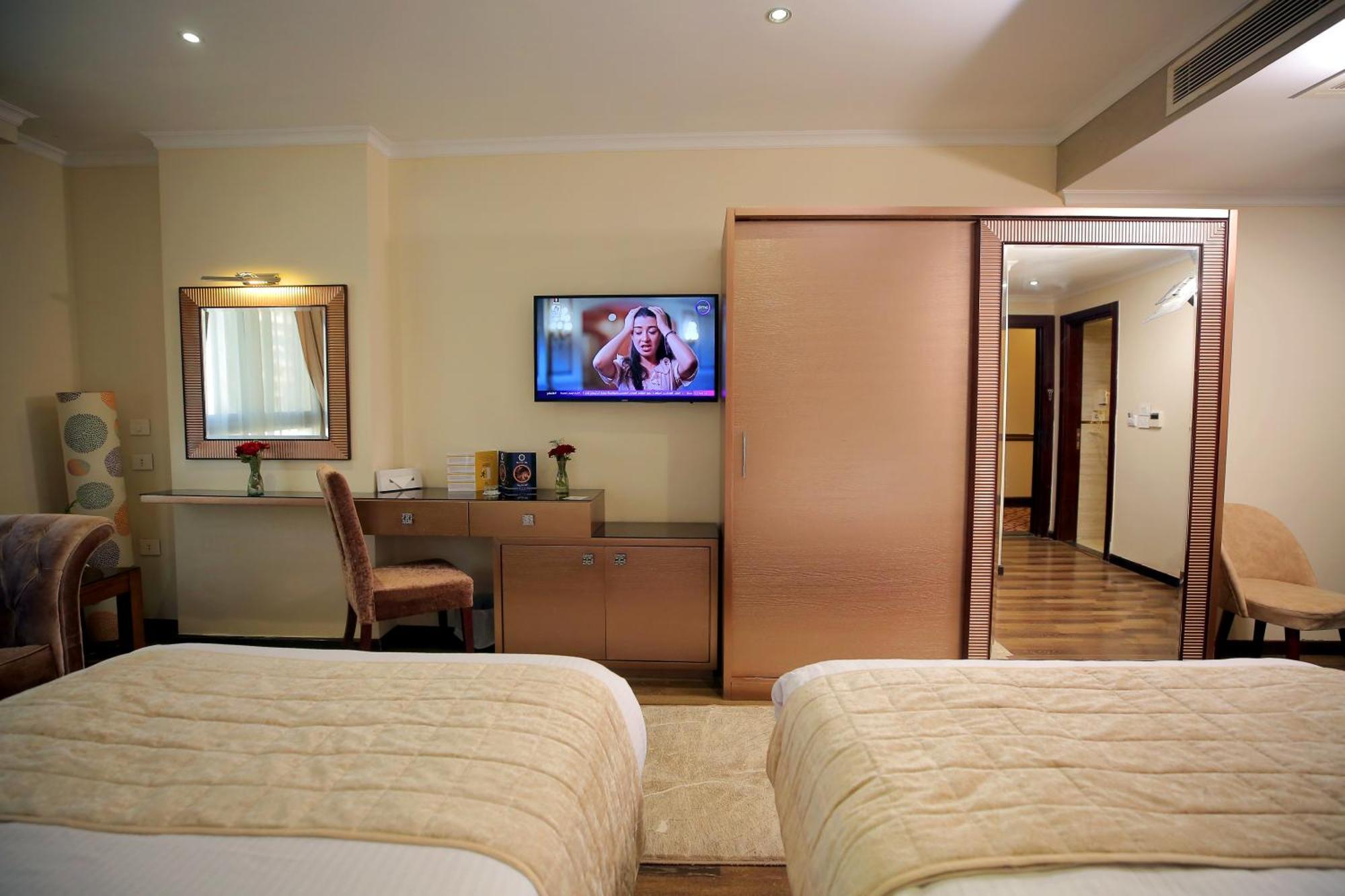 Cairo Taj Hotels & Suites - Dokki Exterior foto